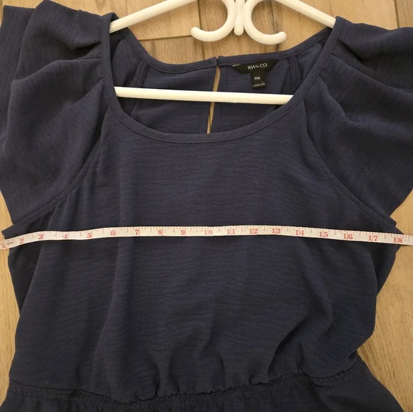 RW&CO M Flowy Blue Dress - Picture 4 of 5